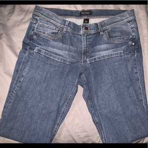 White House Black Market Capri length jeans